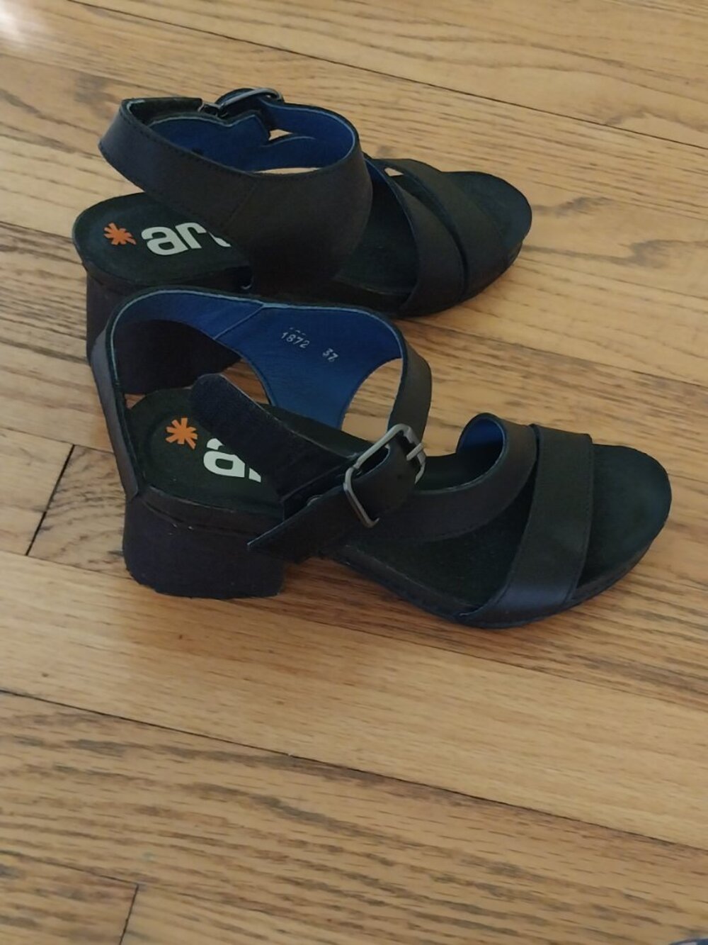 Block Heel Black Sandals The Art Company - Picture 8 of 8